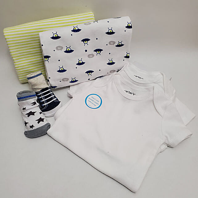 CarterS Blankets And 2 Bodysuits Baby Boy Gift Set usa Gift CarterS