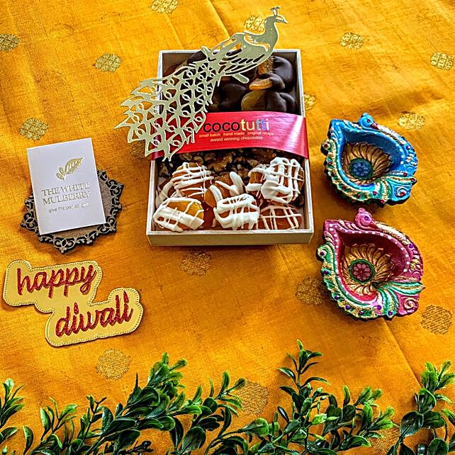 Blissful Diwali Dried Fruit And Nuts With Diyas Usa 