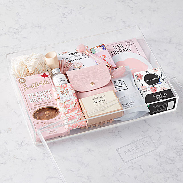 Skin Care Essentials Hamper usa Gift Skin Care Essentials Hamper FNP