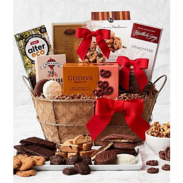 Sweet & Salty Chocolate Delights Basket usa | Gift Sweet & Salty ...