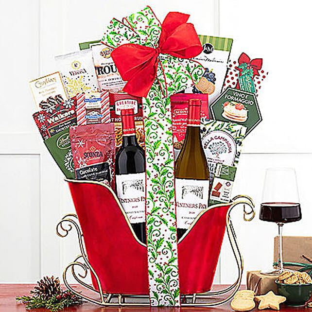 Vintners Path Winery Holiday Sleigh Gift Basket usa | Gift Vintners ...