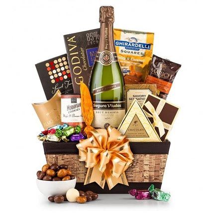 Champagne and Chocolate Pairing Gift Basket usa | Gift Champagne and ...