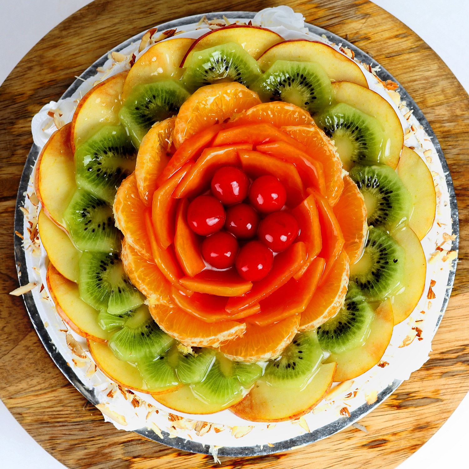 Buy/Send Creamy Vanilla Fruit Cake Half Kg Online Ferns N Petals