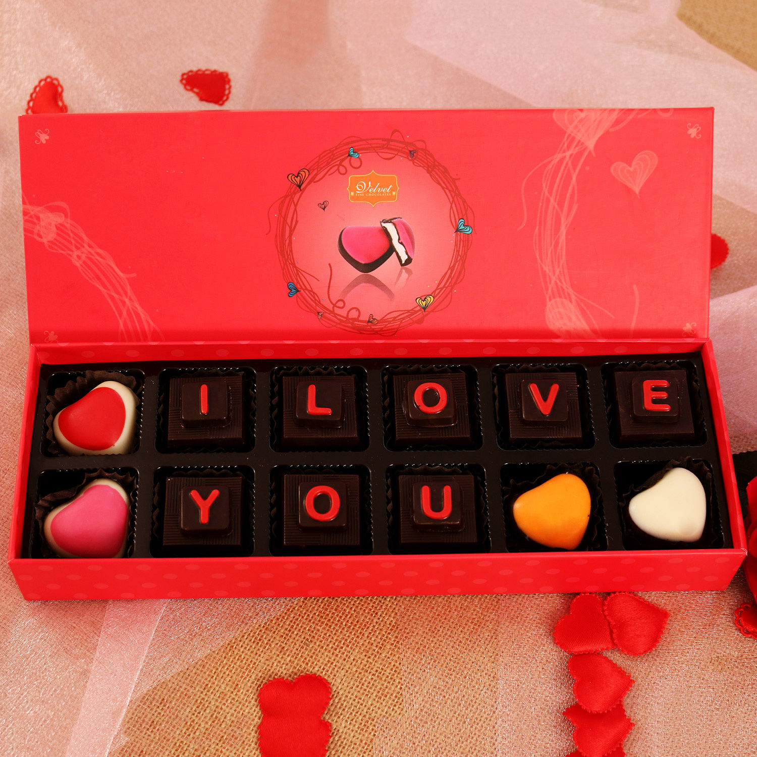 Romance with Chocolate - Hidden Items instal the new for ios