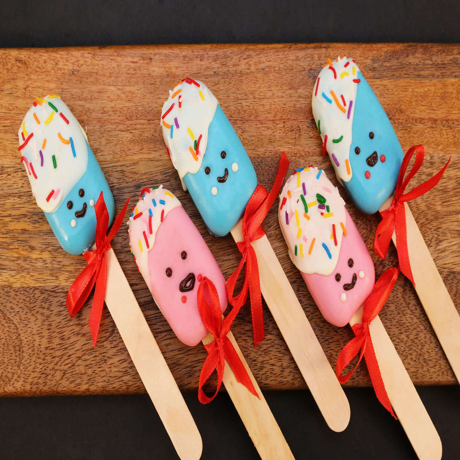 Buy/Send Set of 5 Cute & Yummy Cakesicles Online Ferns N Petals