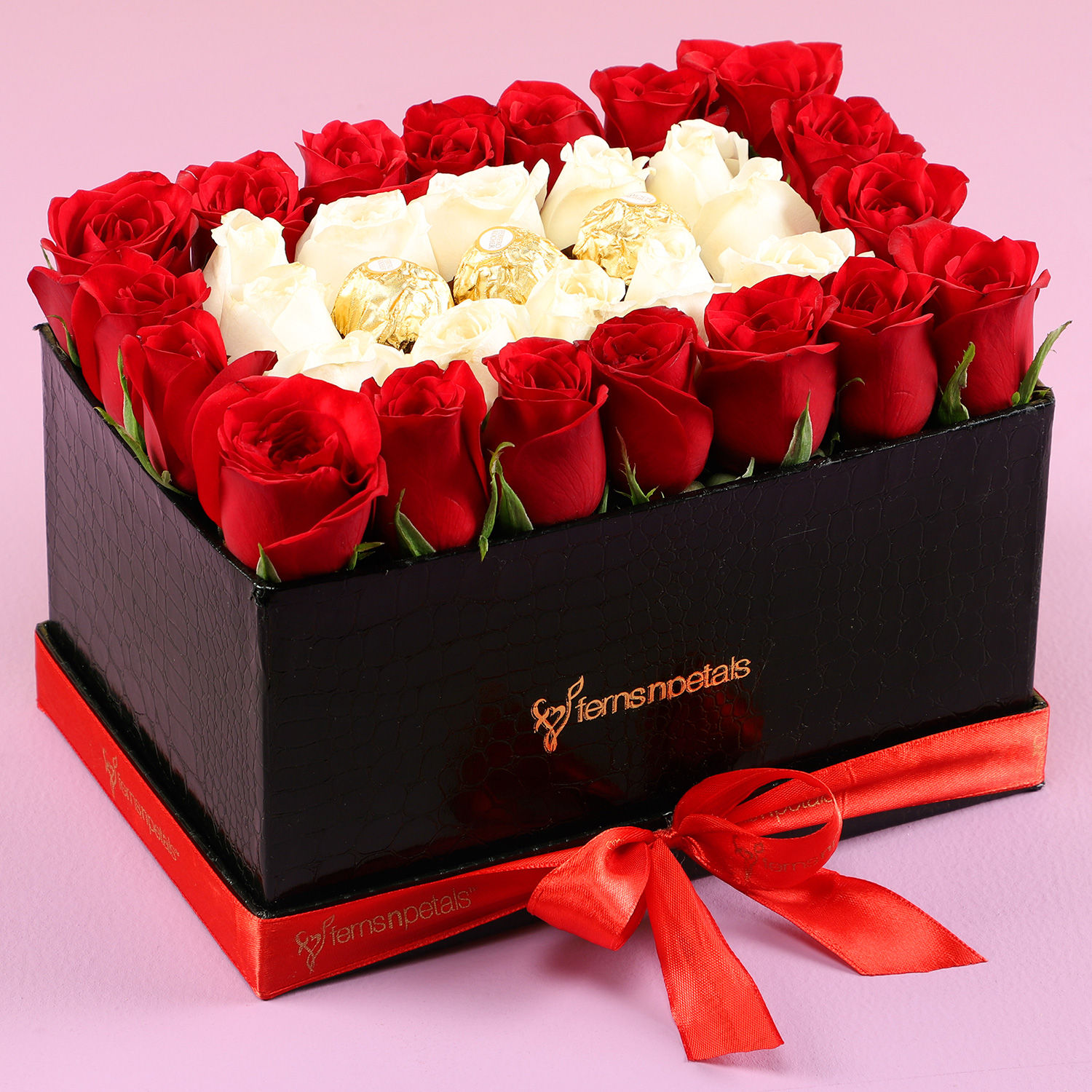 Buy/Send White & Red Roses Love Box Online- Ferns N Petals