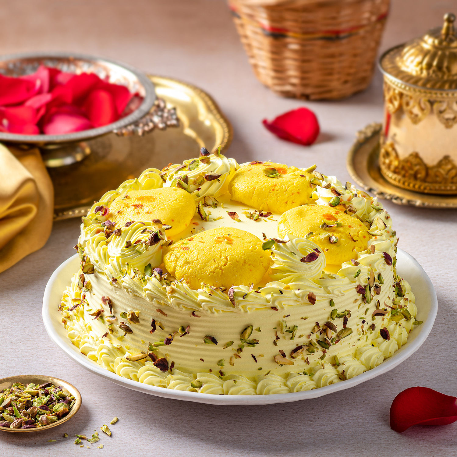 Buy/Send Butterscotch Cake With Rasmalai 1kg Online- Ferns ...