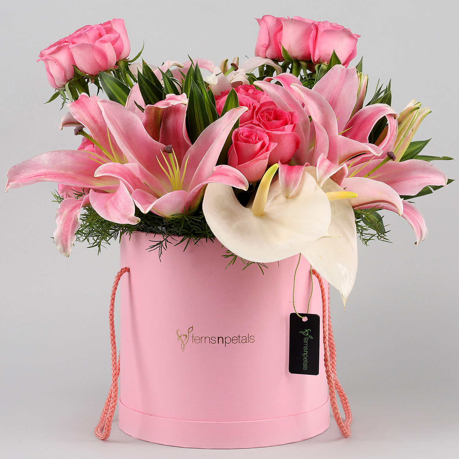 Buy/Send Eternal Lilies & Roses Bouquet Online Ferns N Petals