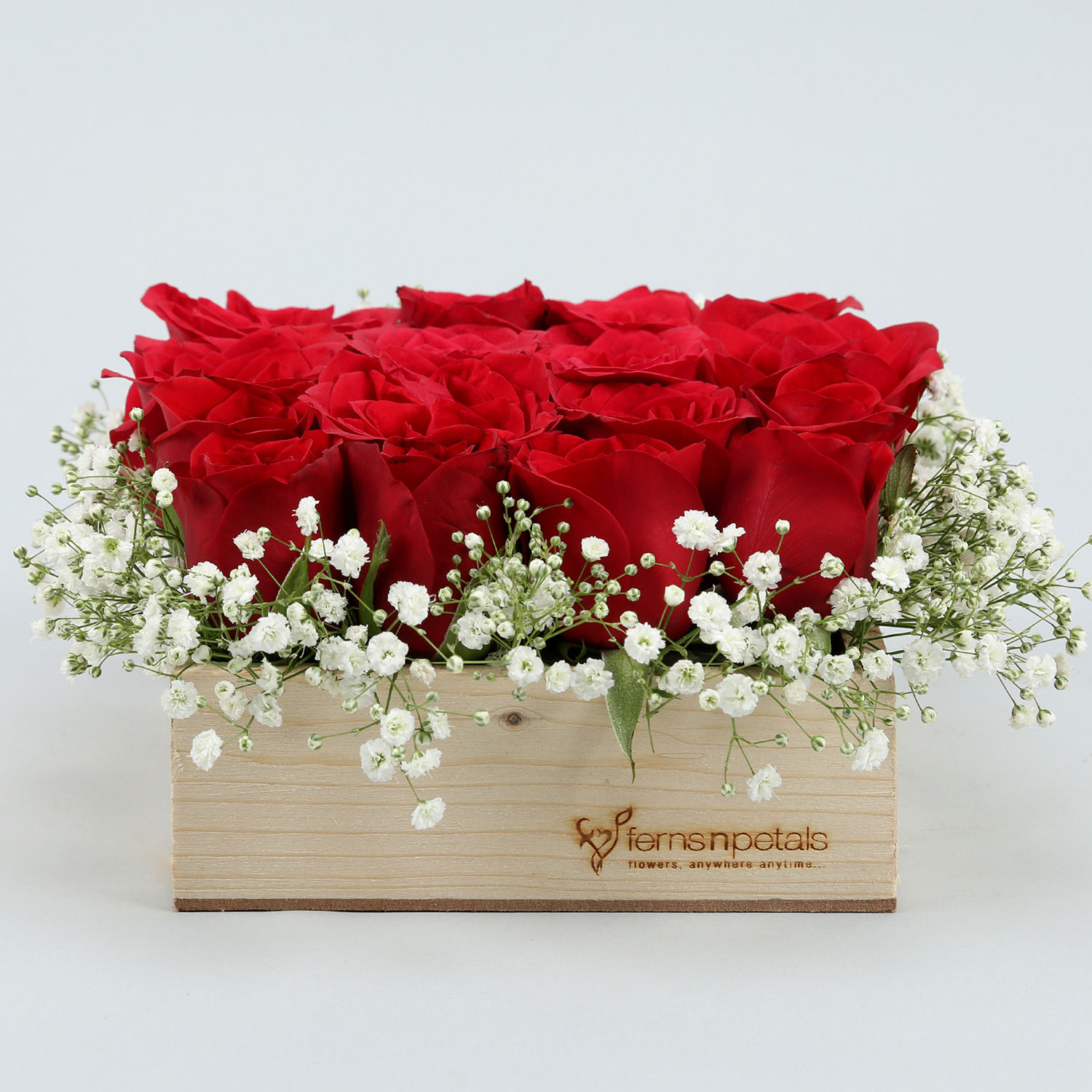 Buy/Send 16 Red Roses Arrangement In Wooden Base Online- Ferns N Petals