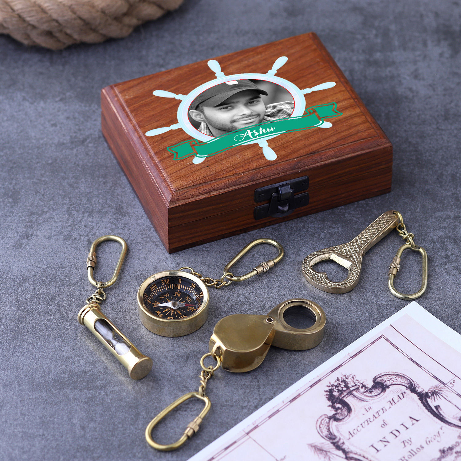 Buy/Send Set Of 4 Keychain With Personalised Wooden Box Online Ferns N Petals